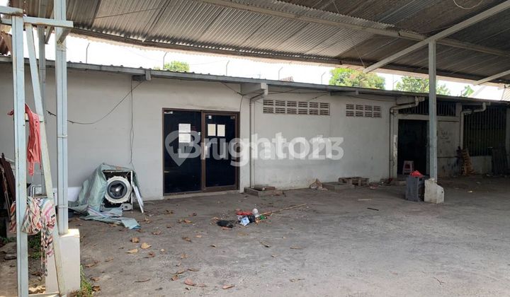 GUDANG STRATEGIS DI NUSUKAN SOLO!! HANYA 4 MENIT KE PINTU TOL SOLO!! POSISI BAGUS DAN SIAP PAKAI!! HARGA BERSAHABAT 2