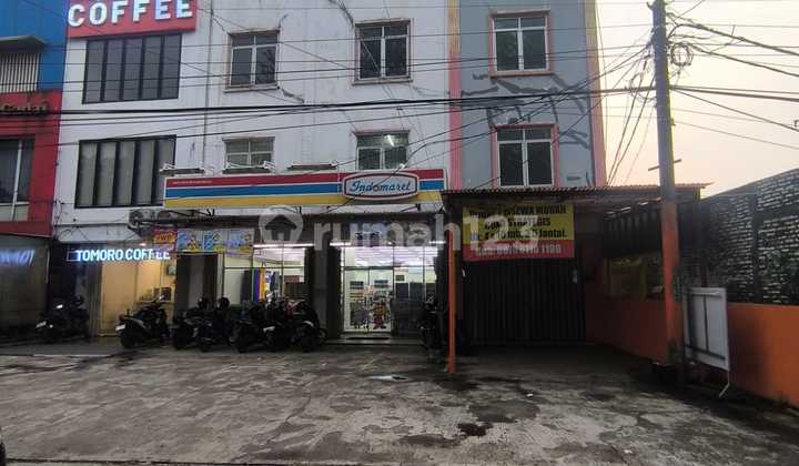 Jalan Raya Bogor Cilodong Depok, Shop House 3.5 Floors, 9x4 meters, Strategic Location, For Sale, Land Area 80m² Jalan Raya Bogor Cilodong Depok, Shop House 3.5 Floors, 9x4 meters, Strategic Location, For Sale, Land Area 80m²