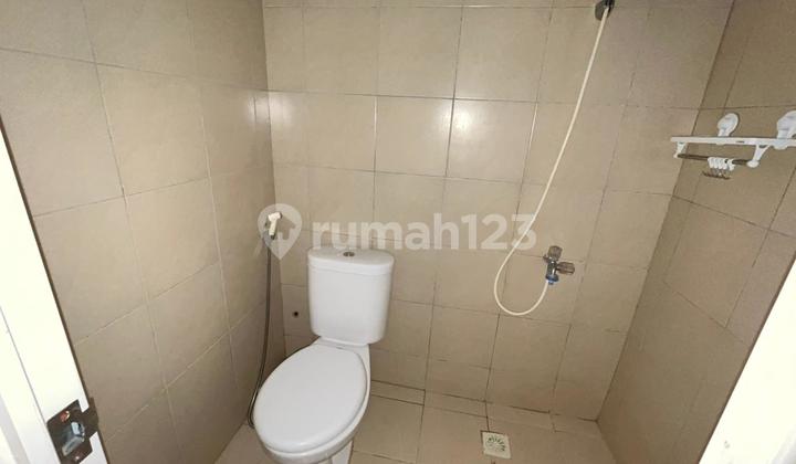 For Sale: Affordable Oak Tower Apartment in Kelapa Gading 2