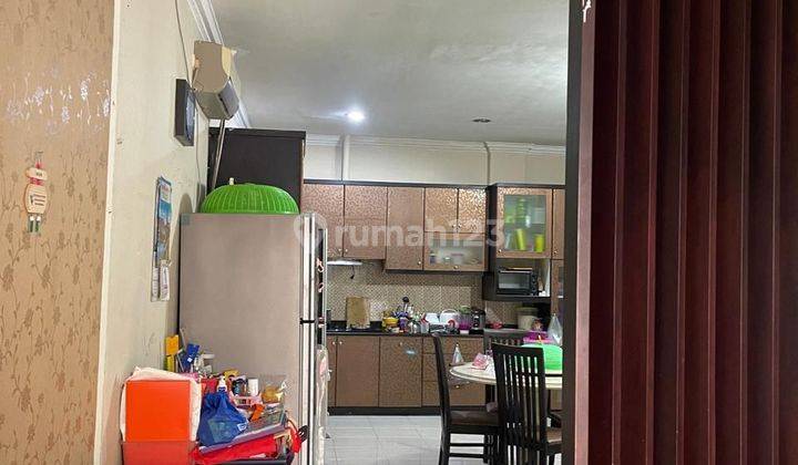 Rumah 3 Lantai Shm Bagus Selatan Di Palem Malibu  2