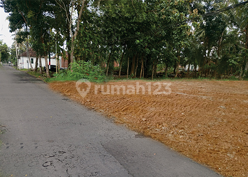 Kavling Villa Jakal; Kavling Eksklusif Cocok untuk Villa Modern Kavling Villa Jakal; Kavling Eksklusif Cocok untuk Villa Modern