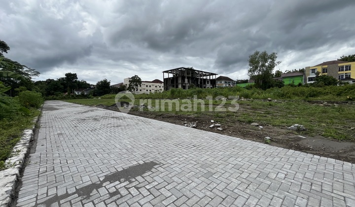 Land Prospect for Building Boarding House/Home -500 Meters from UII Campus