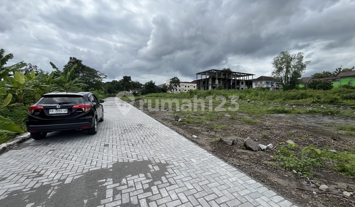 Land Sardonoharjo, Ngaglik - 900 Mtr Al-Azhar Cairo Islamic Elementary to Junior High School