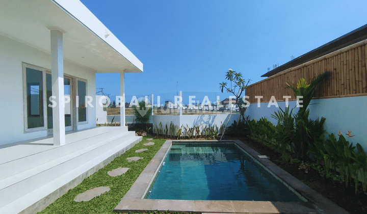 For Rent Brand New 2 BR Villa With Rice Field View Cemagi 1