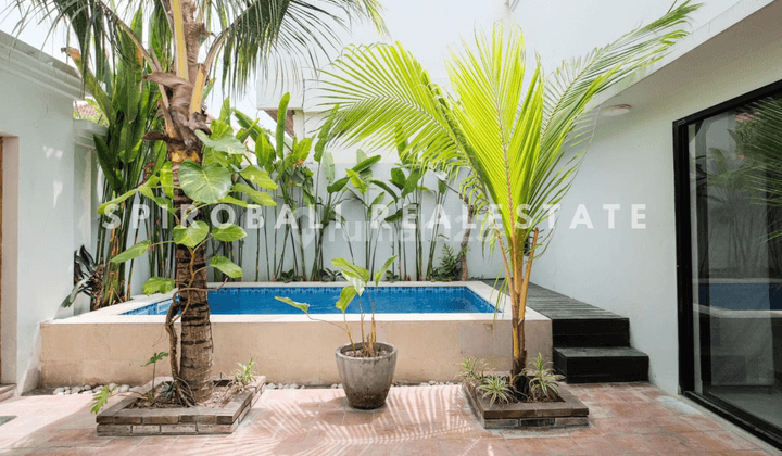 For sale quickly, 2 Bedrooms Semi Furnished Villa in Canggu 1