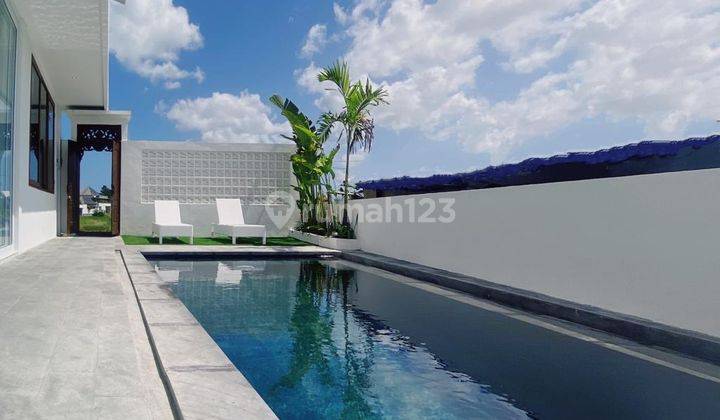  Yearly And Monthly Rent Modern Design 3 BR Villa Ricefield View Canggu 2