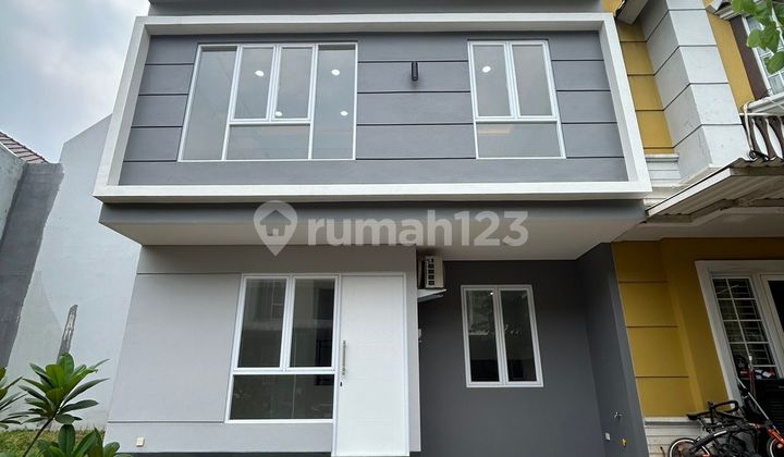 Rumah 3 Lantai Semi Furnished di Gading Serpong, Tangerang