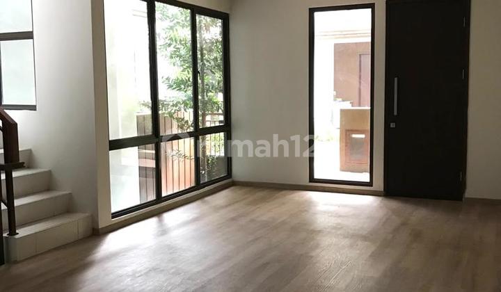 Rumah Bagus Unfurnished di BSD, Tangerang 1