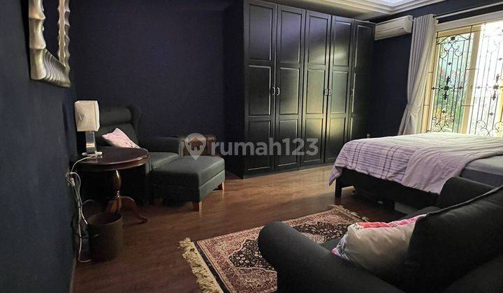 Rumah Bagus Furnished SHM di Kemang, Jakarta Selatan 2