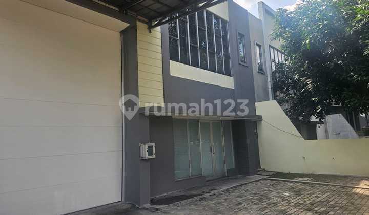 For Rent: Ready-to-Occupy Renovated Warehouse in Taman Tekno BSD