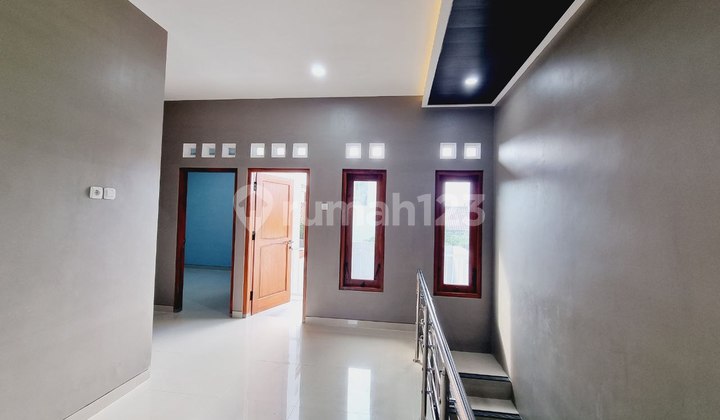 Rumah Cantik 2 Lantai Finishing Di Sukoharjo 2