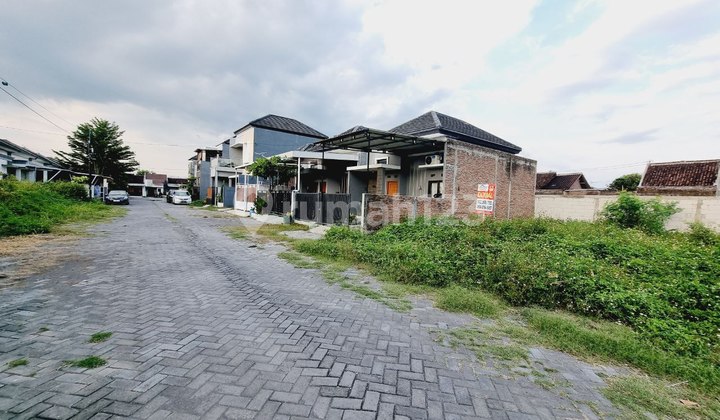 Calvin's Land with SHM & IMB Ready in Gumpang Housing