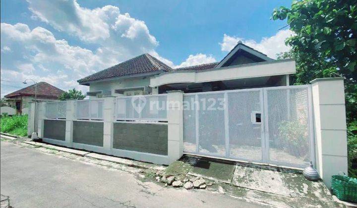 Rumah Bagus Di Gawanan Colomadu Karanganyar 1