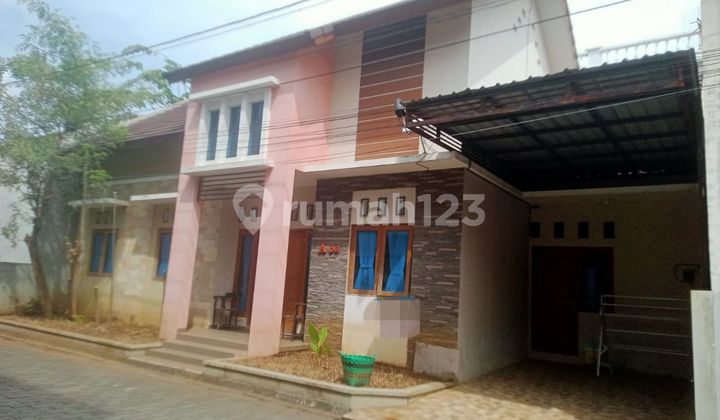 Good Second Hand House in Sukoharjo Full Furnished in a Cluster