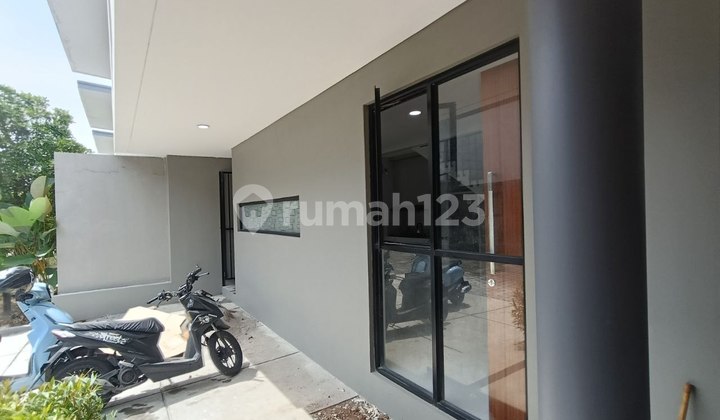 Rumah Mewah Furnish Baru di Cluster Elit 2