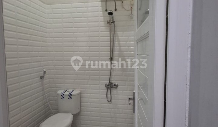 2 Unit Rumah Baru Siap Huni Dekat ke Mall Solo Square 2