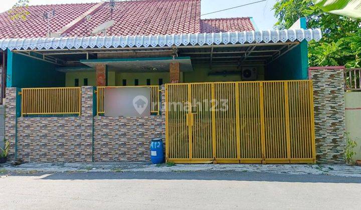 Rumah Full Furnish di Purbayan Gentan 1