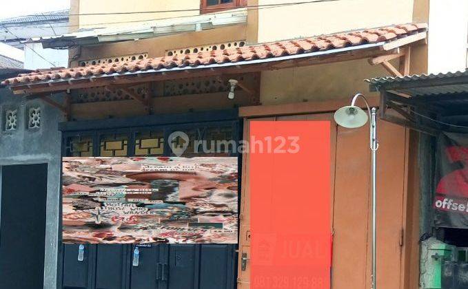 Rumah ada Kios untuk Usaha di Semanggi Solo 1