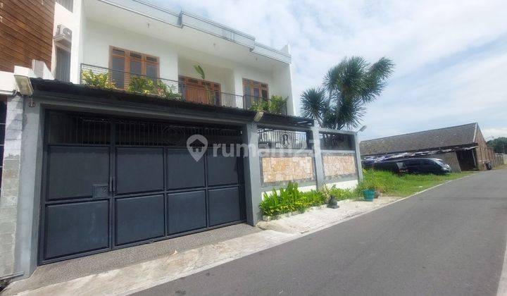 RUMAH MEWAH 2 LT SECOND BAGUS DI sumber dekat Manahan Solo 2