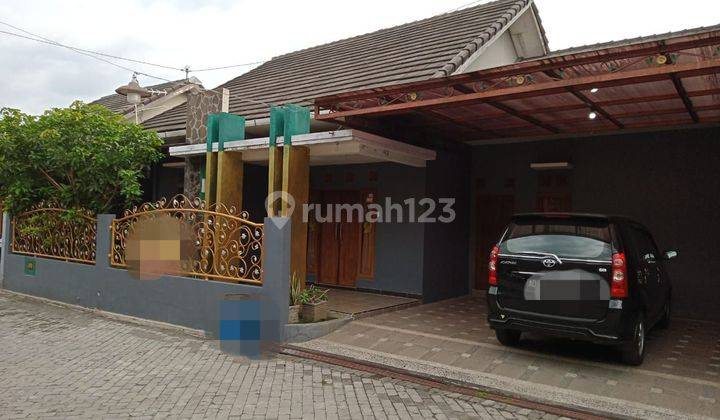 RUMAH BAGUS NYAMAN LUAS di Perum Cluster dekat Kampus UMS 1