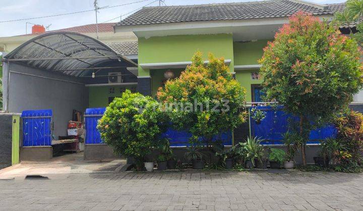 Rumah Second di Perum Terawat Dekat Alana  1