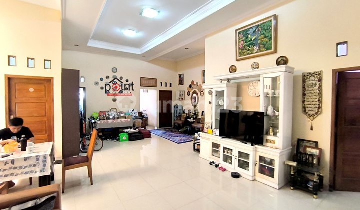 Rumah Mewah 1 LT di Banyuanyar Surakarta 2