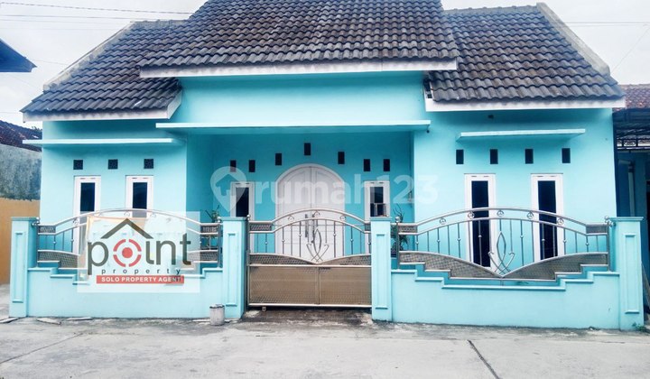 Nice House Comfortable Environment Near Campus