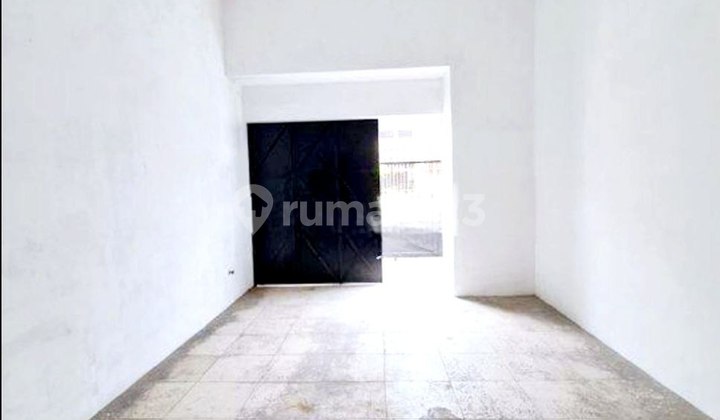 Well-Maintained Second-Hand House Ready to Occupy Near Sheik Zayed Mosque. 2