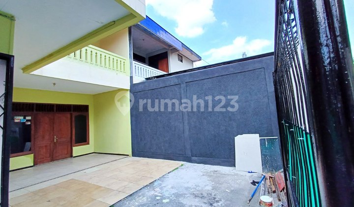 Nice 2-Story House Near The Park Mall 2