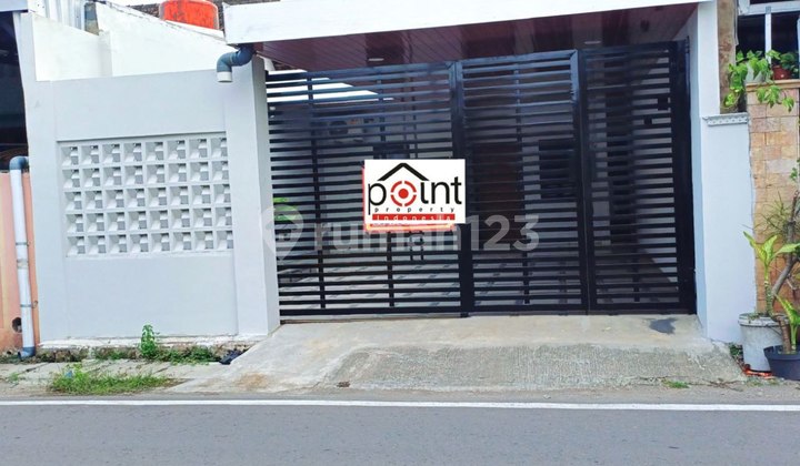 Nice New House Near UMS and Solo Square Mall Solo City 2