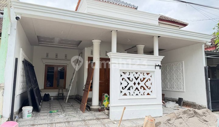 Rumah Cantik 1.5 Lantai di Baki Sukoharjo