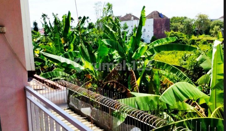 Luxury House in the Elite Cluster of Gentan Sukoharjo 2