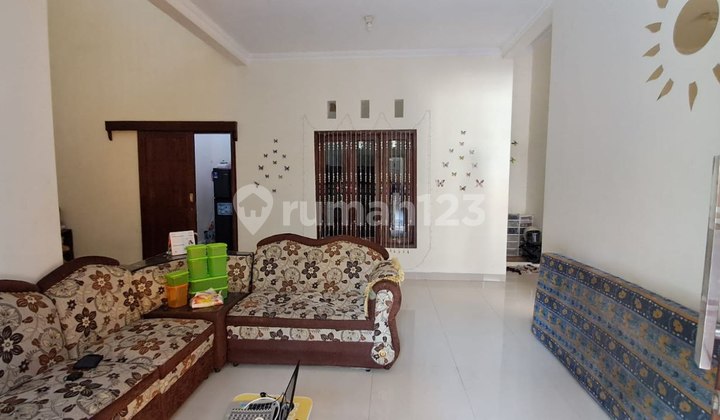 Rumah 2 Lantai Bersih Strategis Dekat Ke Uin Dan Superindo 2