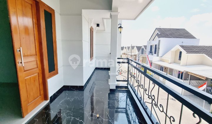 Rumah Cantik 2 Lantai Finishing Di Perum Purbayan 2