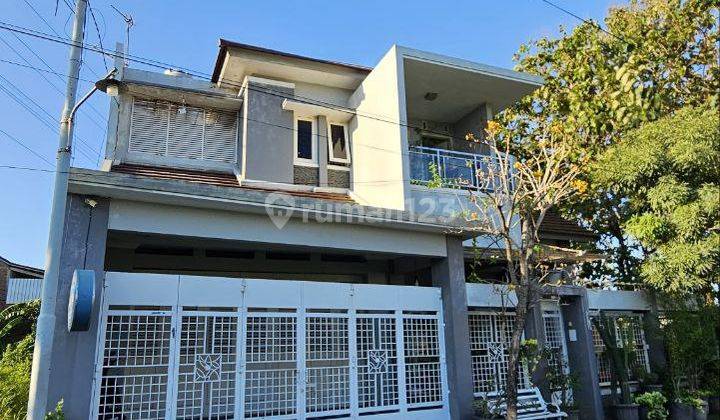 Rumah Bagus Mewah 2 Lantai Di Banyuanyar 1