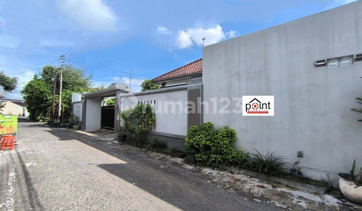 Rumah Mewah Degnan Halaman Luas Di Sumber Dekat Manahan Solo 2