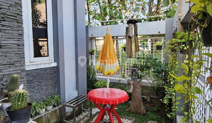 Rumah Bagus Mewah 2 Lantai Di Banyuanyar 2