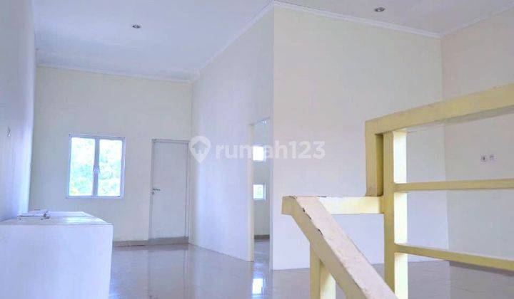 Ruko Strategis 2 Lt Cocok Untuk Kantor Atau Usaha 2