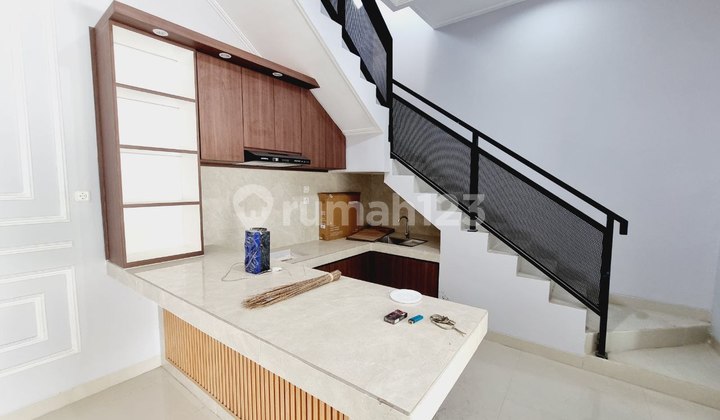 Rumah Mewah 2 Lantai Baru Di Baki Sukohajo 2