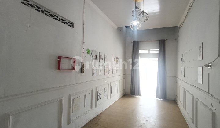 Koko's Spacious House Near UNS in Dagen Jaten 2