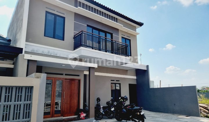 Nice New 2-Storey House in Grogol, Sukoharjo