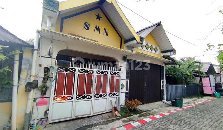 Nice Second House Ready to Occupy in Wonorejo 2