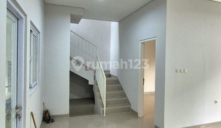 Rumah Cluster 2 Lantai Perum Elit One Gate Security 2