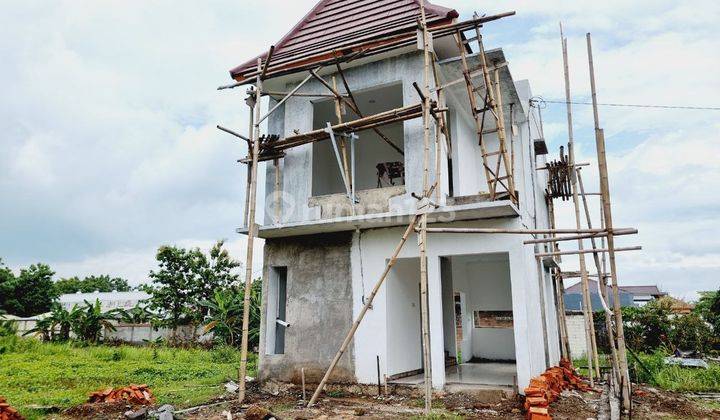 Rumah Cantik 2 Lantai Finishing Design Kekinian Cluster Strategi  1