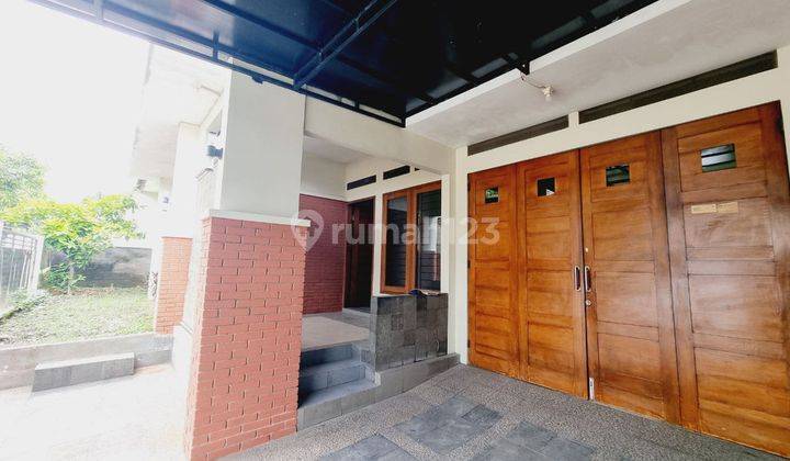 Rumah Bagus Mewah 1,5 Lt Di Sumber Dekat Manahan Solo 2