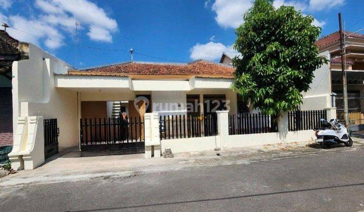 Rumah Bagus Renov Baru Di Banyuagung Banjarsari Surakarta 1