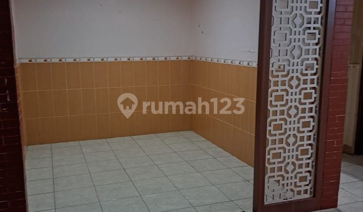 Rumah Bagus 2 Lantai di Colomadu Karanganyar 2