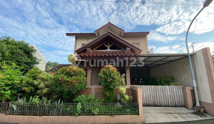 Rumah Mewah Estetik 2 Lantai Di Gajahan 