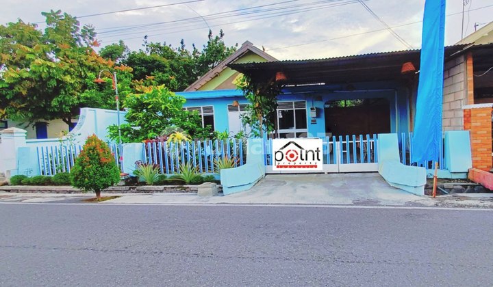 Rumah Second Luas Tengah Kota Karanganyar 