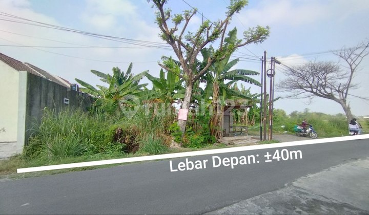 Wide Land Area in Sawahan Residential Environment